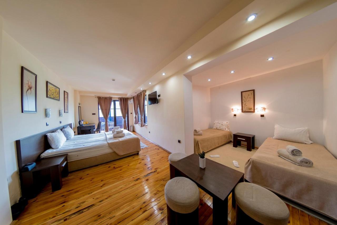 The Hill Hotel Veliko Tarnovo Exterior photo