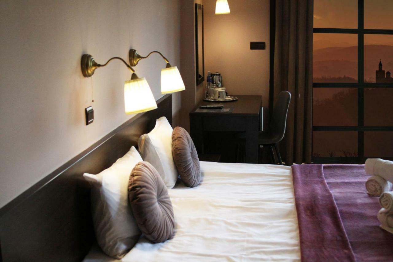 The Hill Hotel Veliko Tarnovo Exterior photo